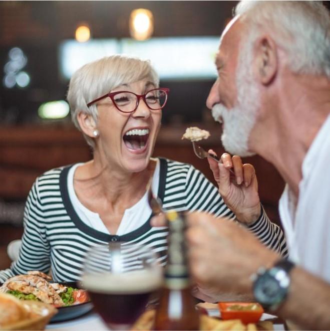 Una buena alimentación puede prevenir el riesgo de padecer demencia senil