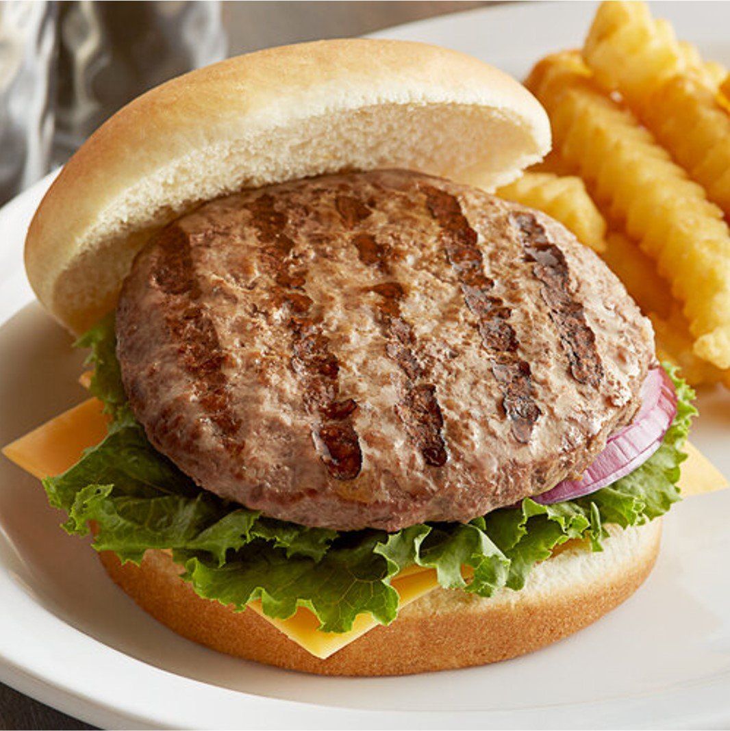 Nuestra hamburguesa artesanal es ideal para acompañar con tus verduras favoritas.